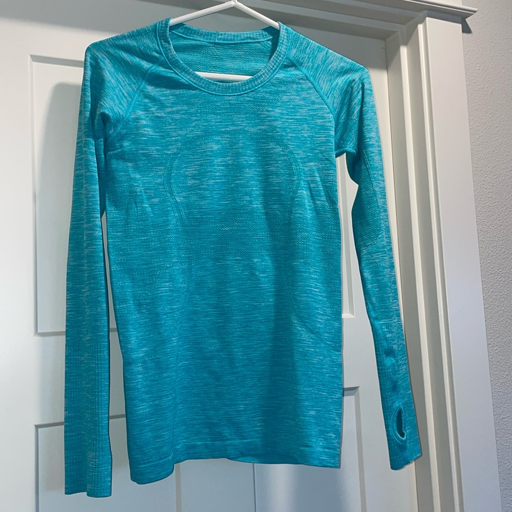 Lulu lemon long sleeve top
